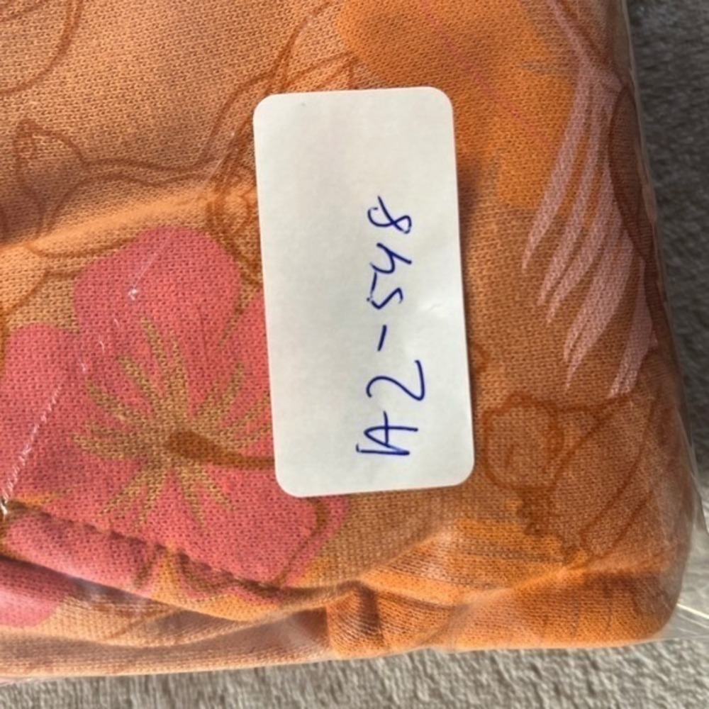 Disney Stitch Tropical Joggers S Orange Pink NWT Floral Sweatpants Loungewear - Picture 10 of 10
